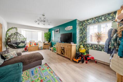 1289976-9-6825b9f2e5305-ARW