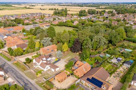 Land, Wheelwrights Cottage (Louth)-2