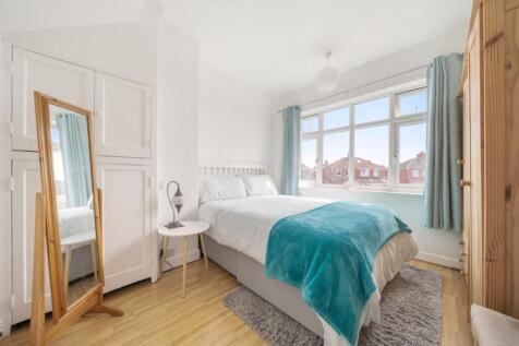 1339722-8-689a4c0976421-ARW