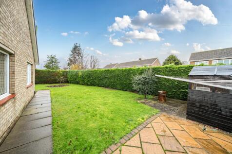 1386492-6-692d897a55fa1-ARW-1