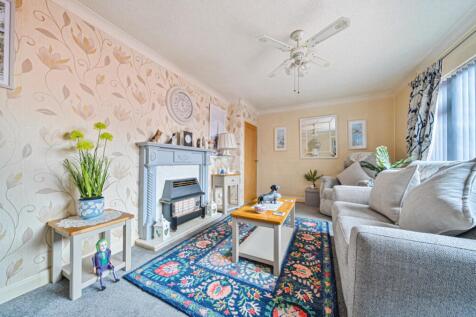 1386492-13-692d8add964de-ARW-1