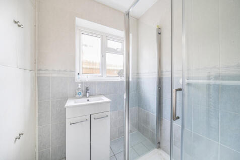 1328907-7-68820be...