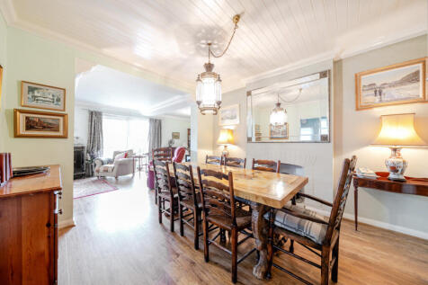 1373751-9-691605a...