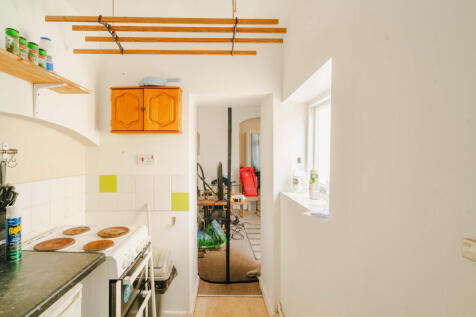 Garden Flat - Kitchen