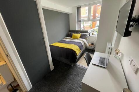 WhatsApp Image 2021-08-08 at 00.49.32.jpeg