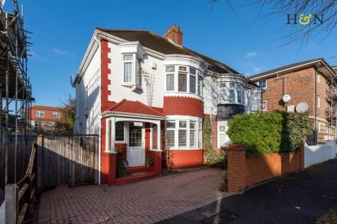 3 Bedroom Houses For Sale In Hove East Sussex Rightmove