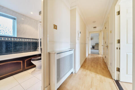 1302991-14-683d7e...