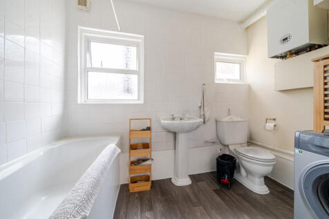 1330739-6-688a225...