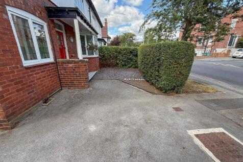 Driveway &amp; Front Garden