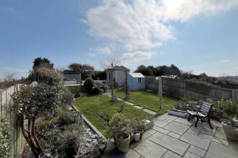 Garden 3.jpg