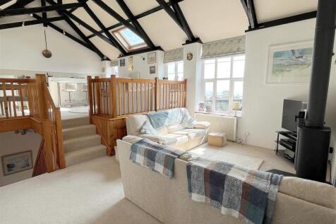 Living Accommodation.jpg