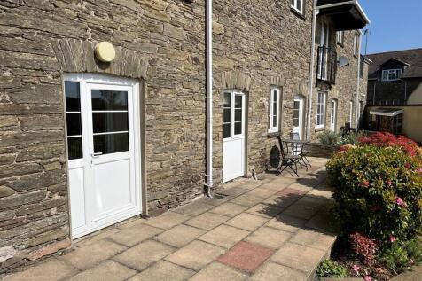 Private Patio Area.jpg