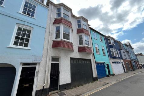 Top Flat Lower Street.jpg