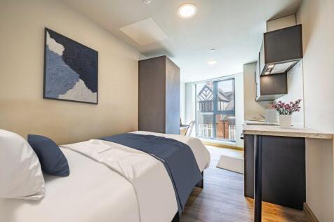 Bedroom, kitchen &amp; living area