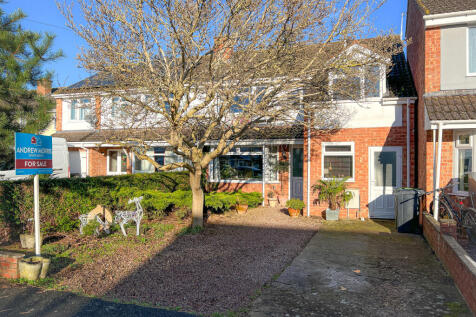 53 Glebe Close - Front-2