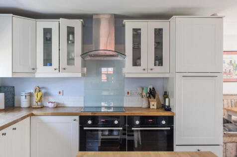 1313597-13-6852d1...