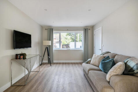 1348363-12-68bb01...