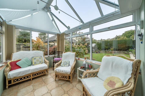 1361359-9-68dab10...