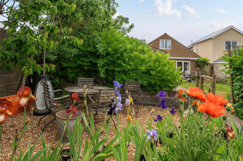 1296567-6-682af8b...