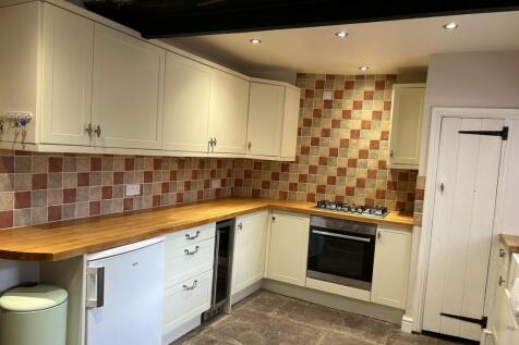 Kitchen / Breakfast Room