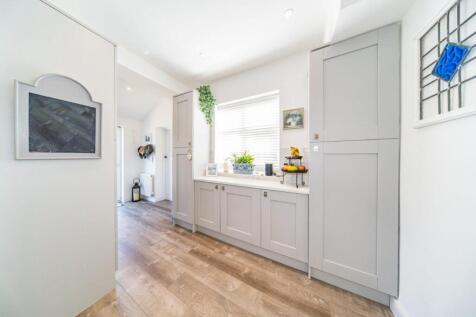 10 Ellerslie Avenue kitchen to utility.jpg