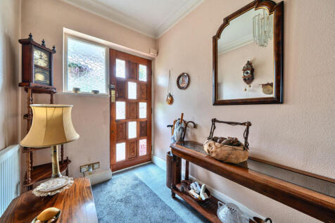 1326267-2-6878dfb...