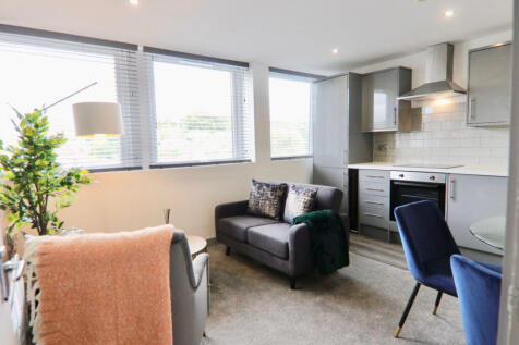 NEWLY REFURBISHED 1 BED APARTMENT - LEEDS