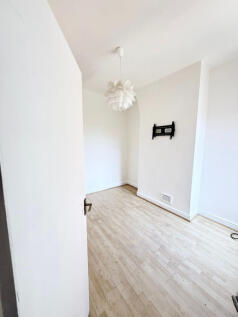 Rear bedroom 2