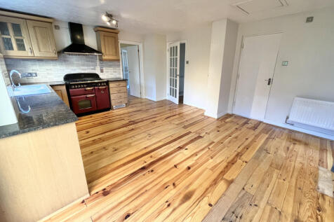 Kitchen | Breakfast Room