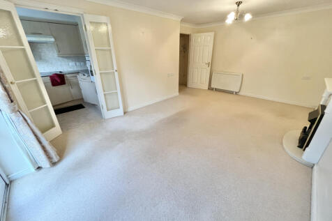 Lounge | Dining Room