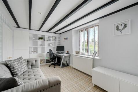 Bedroom/Office