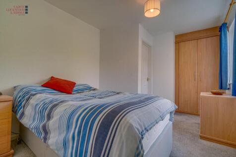 Bedroom 1- 1.jpg