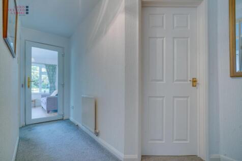 Hallway.jpg