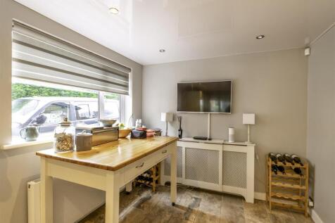 Dining area in kitchen