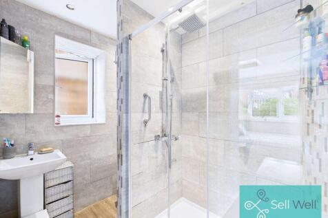 Ground Floor En-Suite