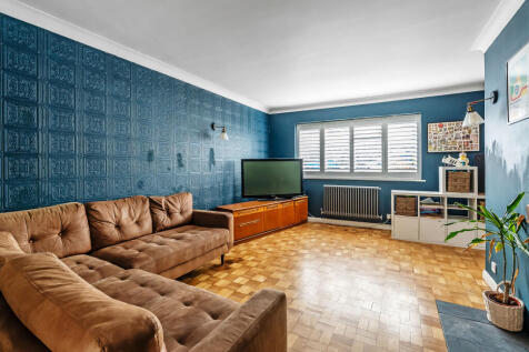 6-St-Andrews-Way-5