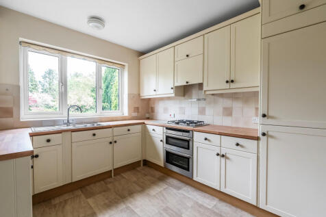 16-Orchard-Way-14