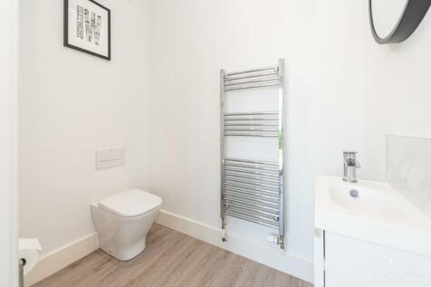Ground Floor Cloakroom