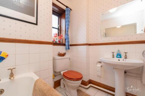 Ground Floor Bathroom