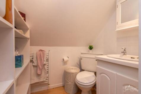 En-Suite Cloakroom