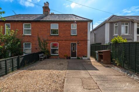 Welcome to 27 Newnham Road