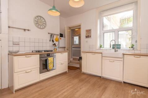 Kitchen - Breakfast Room