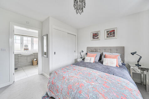 1349683-8-68c1b13...