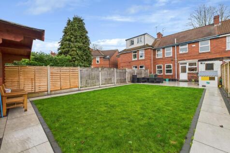 CAM03162G0-PR0370-STILL034