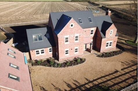 Properties For Sale in Leicester Flats & Houses For Sale in Leicester