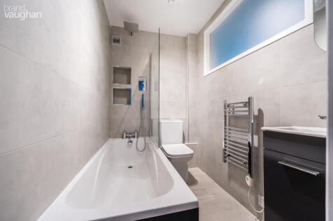 0ec8c4bb-d338-451...