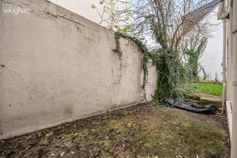 b2ca0895-5b31-4f0...