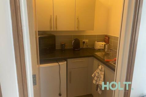 9 Davy Court int3.jpg