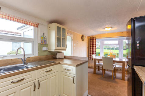 Kitchen/Dining Ro...