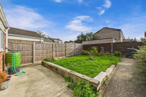 CAM05449G0-PR0036-STILL006